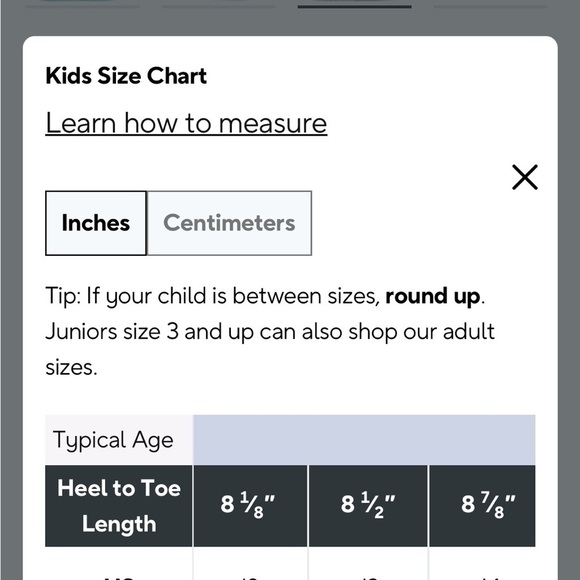 CROCS Blue and Green Water Shoes with Marble Design - Picture 6 of 6